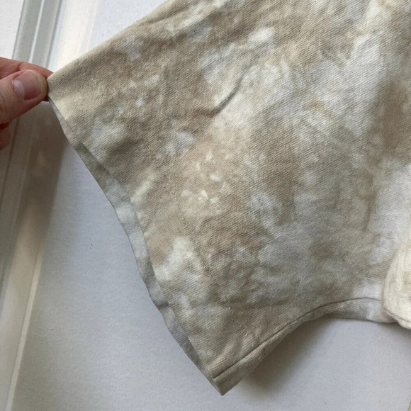 Vintage 1994 Liquid Blue Lion Africa Map T-shirt - Picture 6 of 6